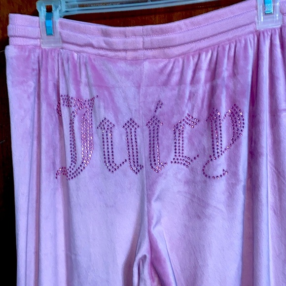 Juicy Couture Pants - NWT Juicy Contour Velour pink big bling  lounge pants will also fit a medium